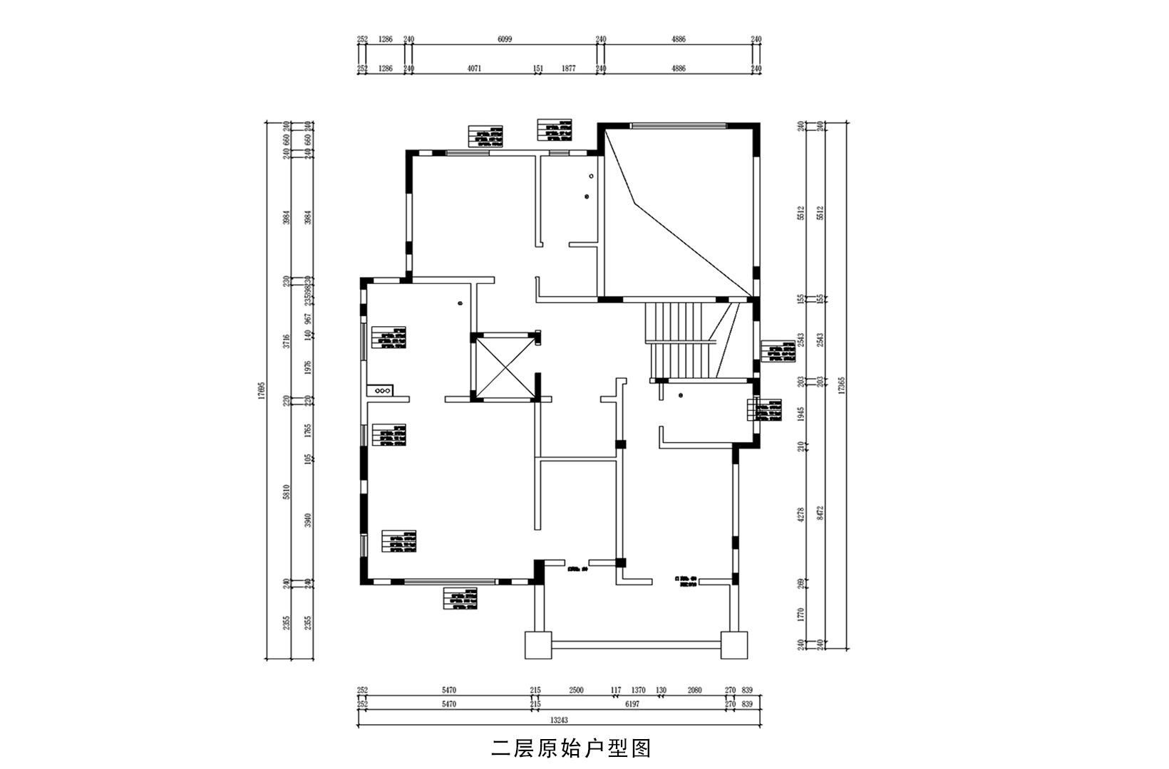 二层原始户型图